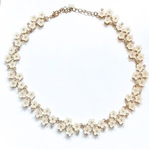 Talbots Cream Gold Tone Acrylic Flower Necklace